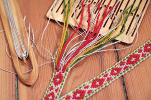 band weaving, double slotted rigid heddle, sami weaving, baltic pickup, backstrap loom kit, band weben, backstrap weaving, shuttle, heddle 