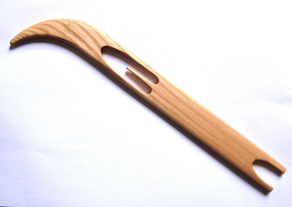 Curved weaving shuttle - Harvest Looms