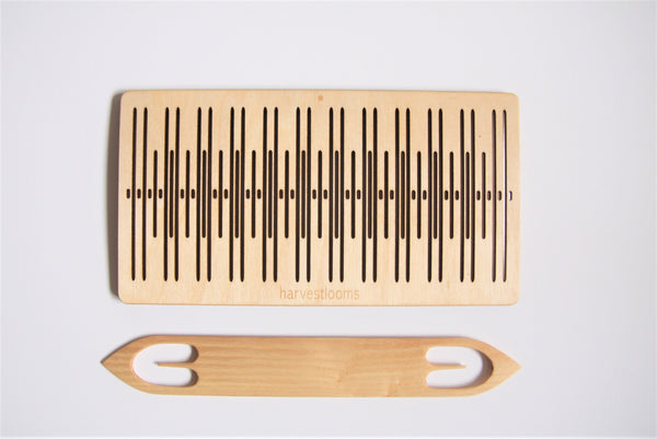 Pattern slot rigid heddle with shuttle - Harvest Looms