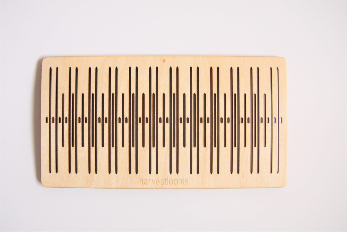 21 slot pattern loom – Harvest Looms